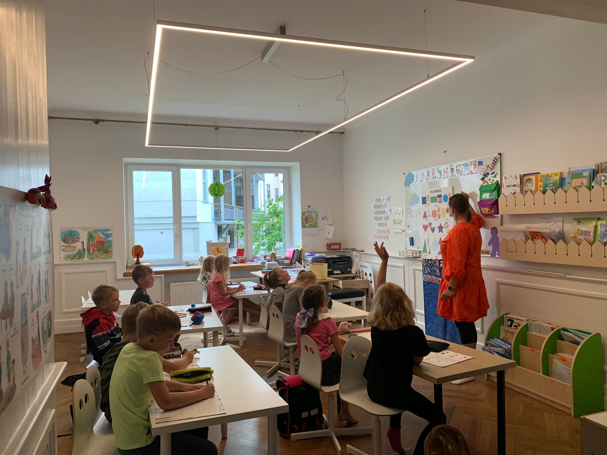 Lapsed eelkooli tunnis